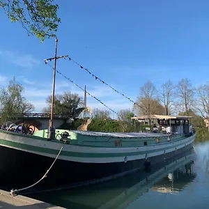  Bateau-hôtel Peniche Gemjo France